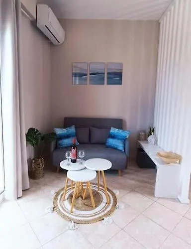 Verano Mar Apartment_near The Sea-free Parking